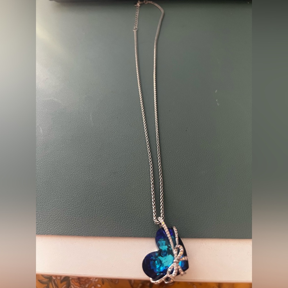 Beautiful authentic Swarovski crystal